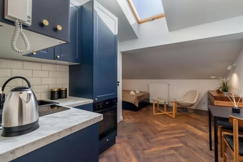 Coffee/tea facilities, Kitchen or kitchenette, Dining area, minibar, pet friendly, stove, toaster