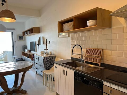 Foxsea - Your Hideaway Xlendi, Gozo Apartment in Munxar