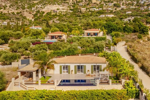 Property building, Spring, Day, Natural landscape, Bird's eye view, Pool view, Swimming pool