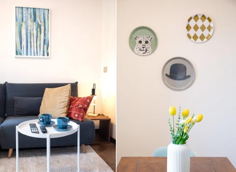 Communal lounge/ TV room, Living room