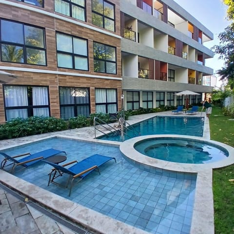 Property building, Pool view, Swimming pool, Swimming pool, sunbed
