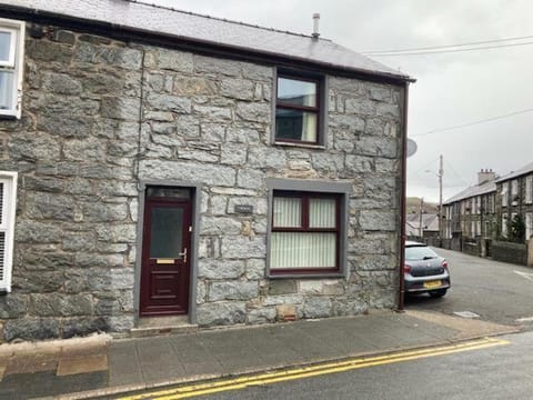 Twrog, 3 bedroom house House in Wales