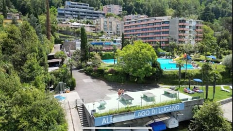 Property building, Swimming pool