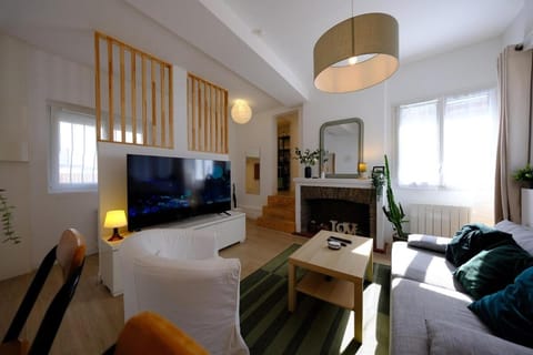 Proche Rouen - Magnifique T4 - 3 chambres Apartment in Rouen