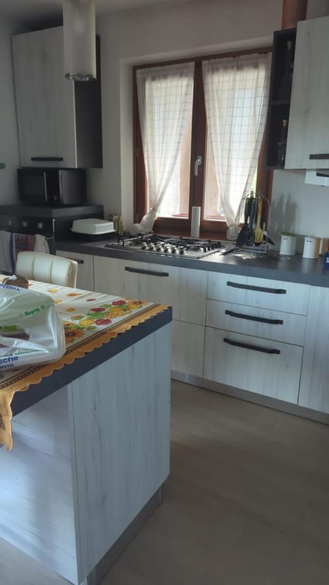 Appartamento familiare in Bivedo con vista Apartment in Province of Brescia