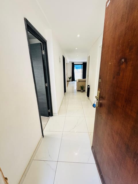 Large F3, beach, city center Apartment in Antibes