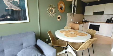 Kaya Apartament De Luxe 2 z basenem Apartment in West Pomeranian Voivodeship, Poland