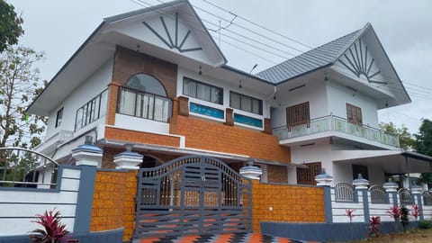 Property building, Balcony/Terrace