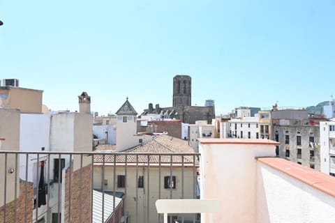 Property building, Balcony/Terrace, City view