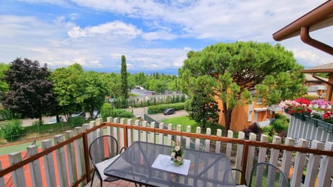 Stay with us - BookingPeschiera Apartment in Peschiera del Garda