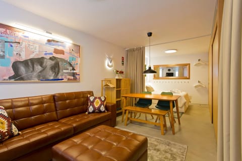 Living room, Dining area, wardrobe