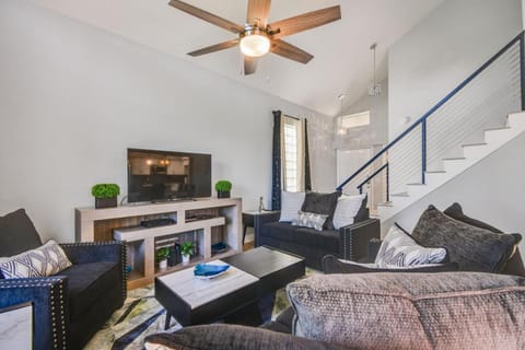 Modern 3-Bedroom Townhouse in Isla Del Sol House in Isla del Sol