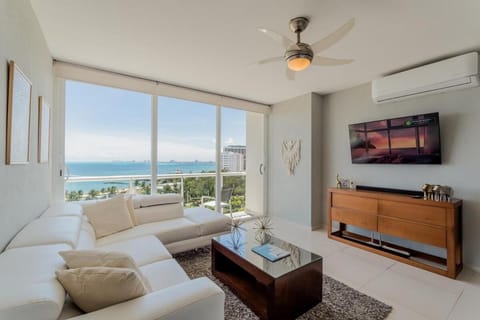 TV and multimedia, Balcony/Terrace, Living room, air conditioner
