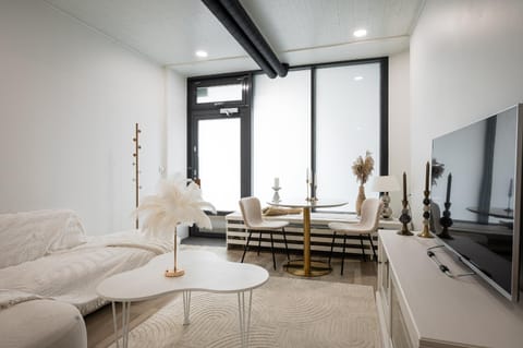 Communal lounge/ TV room, Living room