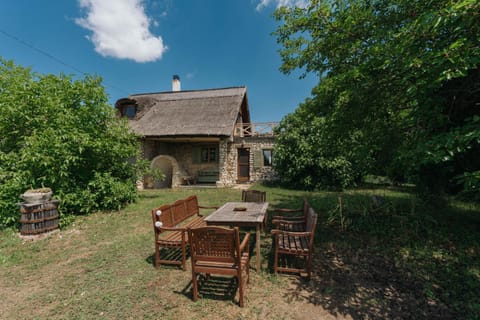 Property building, Garden, Garden view