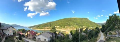 Best View Apartment - Mavrovo Apartment in North Macedonia
