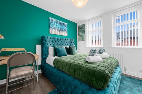 Prestige Rooms MCR - Close to City Centre-Etihad Stadium - Fast WIFI Vacation rental in Manchester