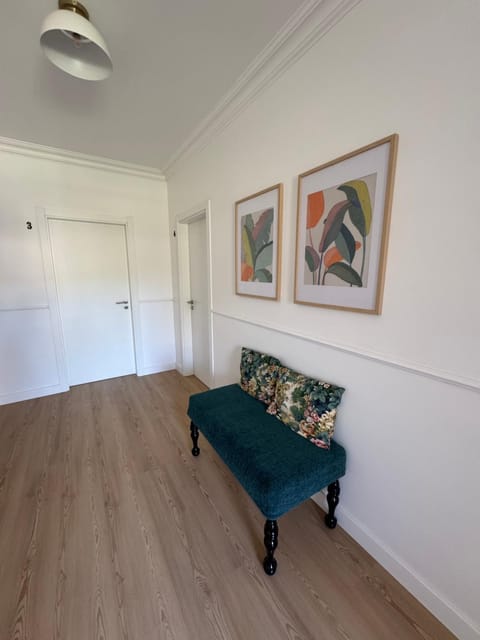 Facade/entrance, Internal: Not applicable to any particular room