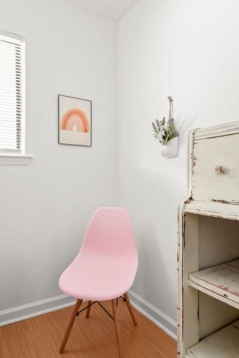 The Dolly Loft on Music Row Historic Charm! Apartment in Music Row