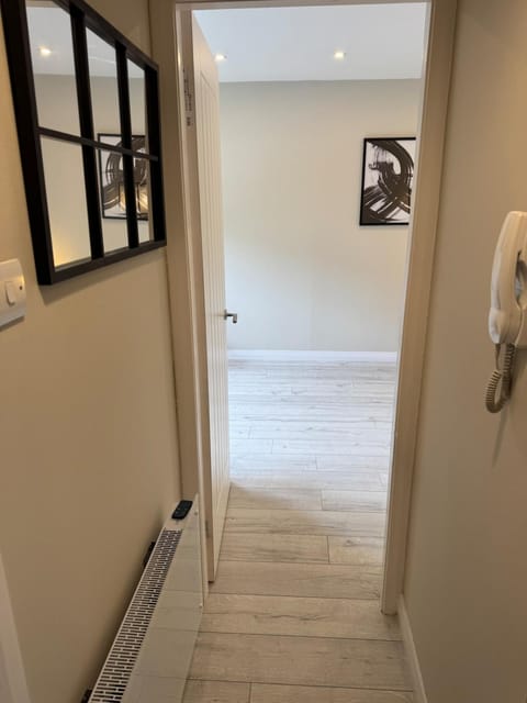 Newly Renovated Flat Edinburgh - 2 x Double Beds Apartment in Edinburgh