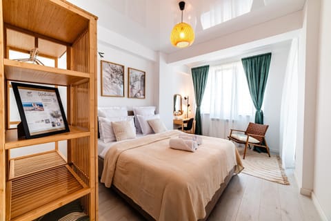 Bed, Bedroom
