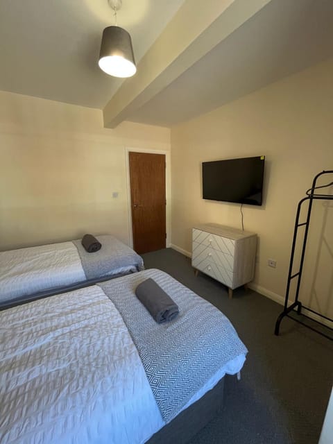 2 Bedroom Apartment in Swindon Town Centre Apartment in Swindon