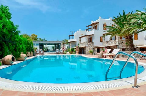 Pool view, Swimming pool, Swimming pool, sunbed