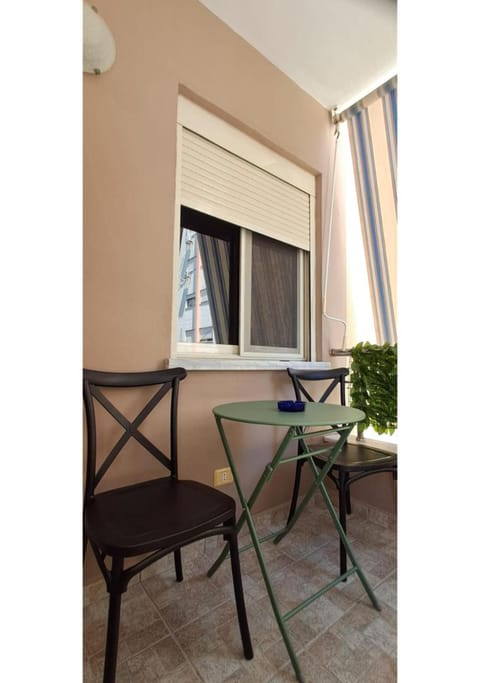 Property building, Breakfast