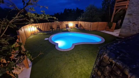 Night, Natural landscape, Garden view, Pool view, Swimming pool, Swimming pool, sunbed