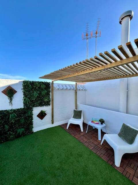 Patio, Balcony/Terrace