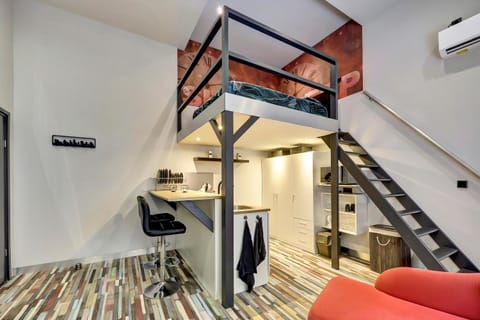 Living room, Dining area, Bedroom, kitchen