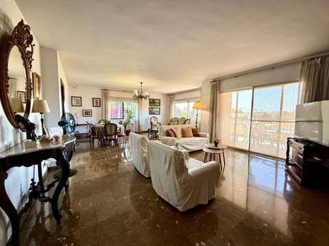 Communal lounge/ TV room, Living room