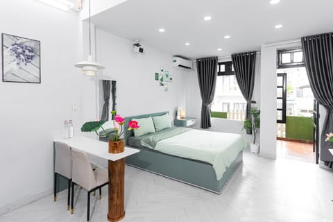 Living room, Photo of the whole room, Seating area