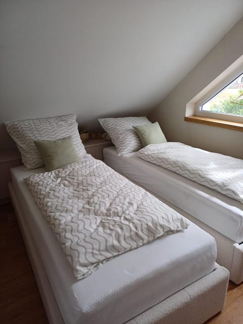 Other, Other, Other, Seating area, towels, towels