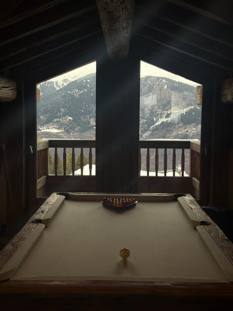 Chalet Artic - 5 bedrooms - Bed&Breakfast - Courchevel 1550 Chalet in Saint-Bon-Tarentaise