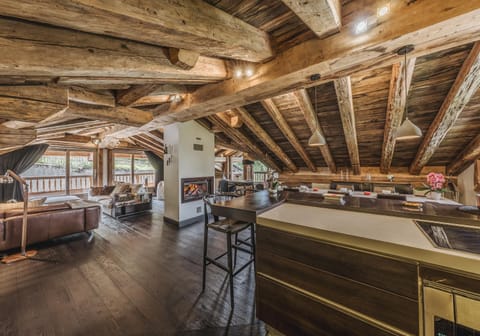 Chalet Artic - 5 bedrooms - Bed&Breakfast - Courchevel 1550 Chalet in Saint-Bon-Tarentaise