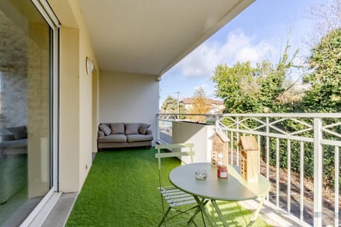 Balcony/Terrace, Dining area