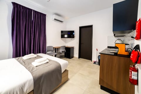 Comfortable Studio in Great Location - by HostMT Apartment in Saint Paul's Bay