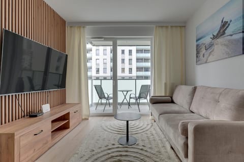 Communal lounge/ TV room, TV and multimedia, Living room, Seating area