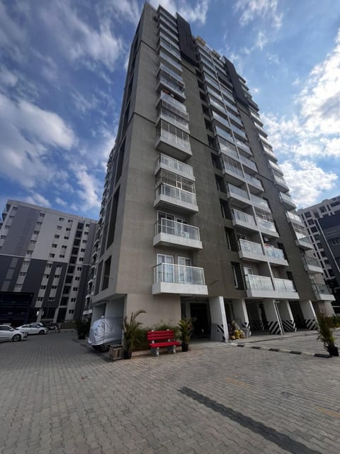 Property building, City view