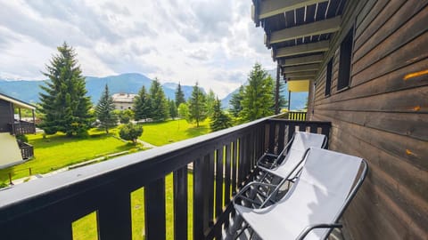 Hostdomus - Alpine Suite Apartment in Piedmont