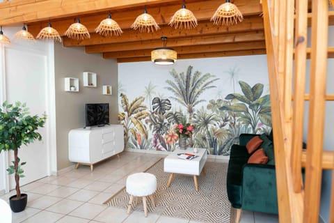 TV and multimedia, Living room