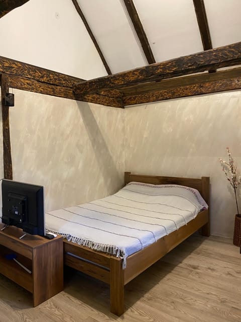 Etno vajati Perućac House in Zlatibor District, Serbia