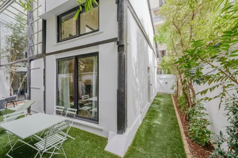 Patio, Garden, Garden view