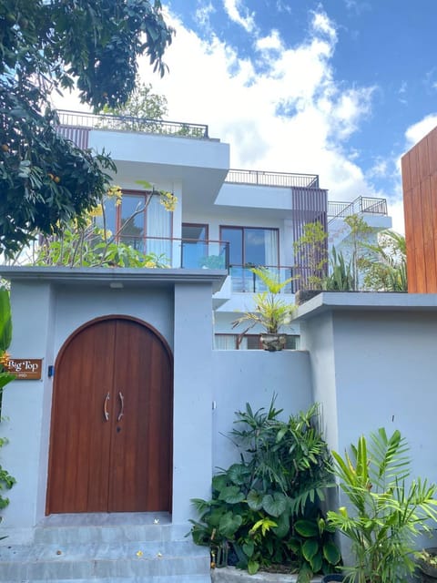 Big Top villa strategis location Apartment in North Kuta