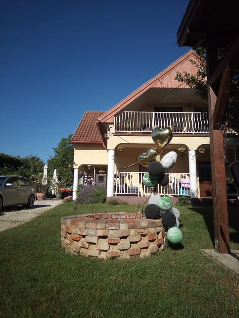 Property building, Garden, Garden