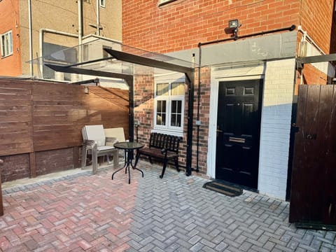 Blackpool Central Lodge Apartment in Blackpool