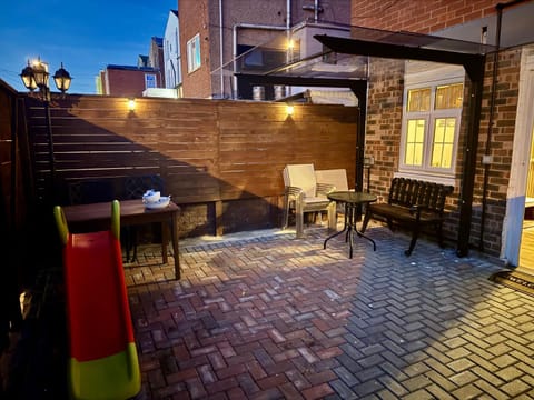 Blackpool Central Lodge Apartment in Blackpool