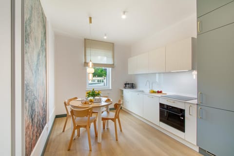 Kitchen or kitchenette, Dining area, dishwasher, oven, stove