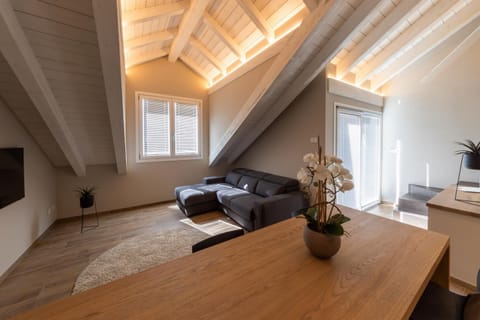 Ariel Penthouse - In the heart of Domodossola Apartment in Domodossola